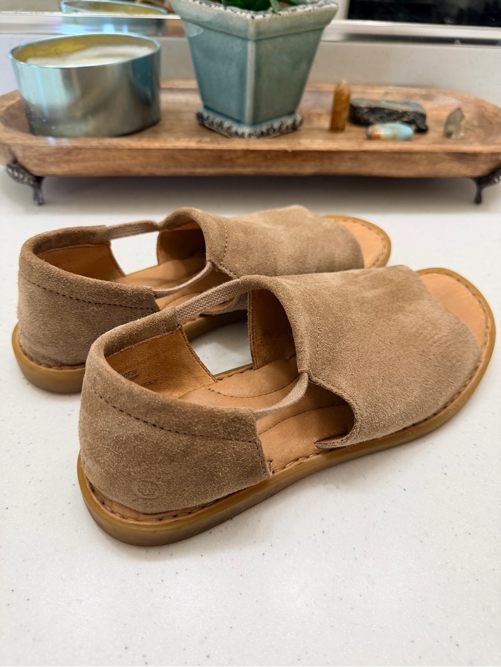 Born Cove Modern Sandals 8M Taupe Beige Leather Boho Comfort EUC - Picture 6 of 10